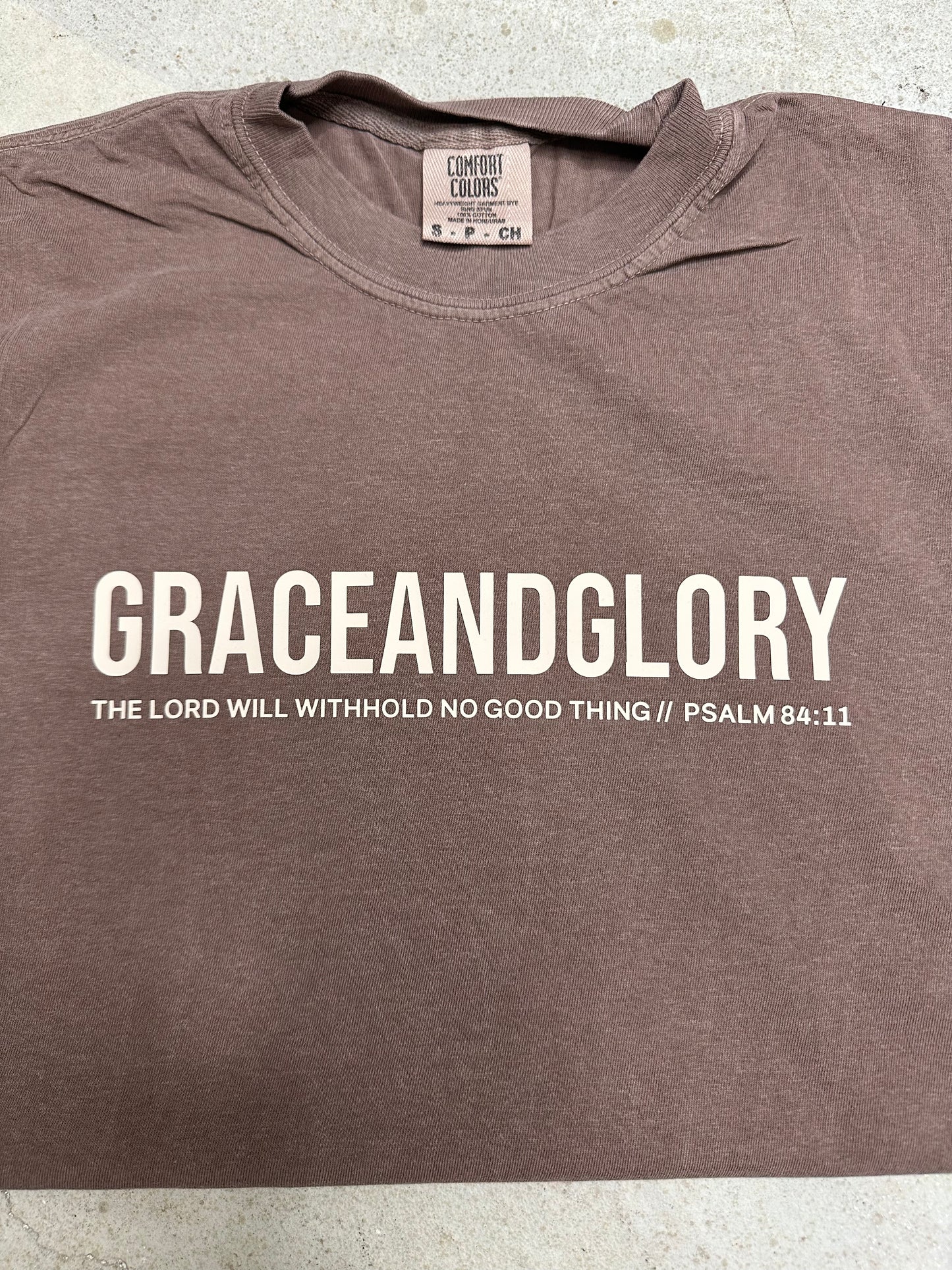 Grace and Glory 3D - Espresso